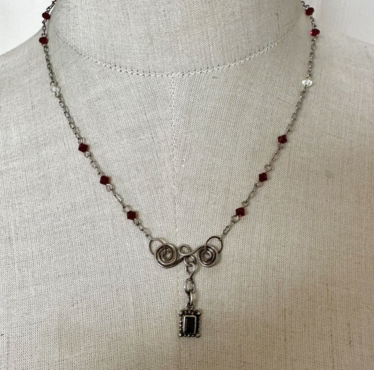 Vintage Sterling Silver Garnet Swarovski Crystal Necklace
