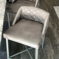 SET OF 2 NON-SWIVEL COUNTER HEIGHT STOOLS