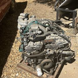 2003 Nissan Marano Motor 74.000 On It 