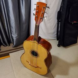 Barraza BGZR101 Mariachi Guitarron 