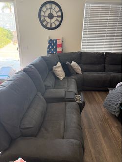 Reclining Sectional Couch