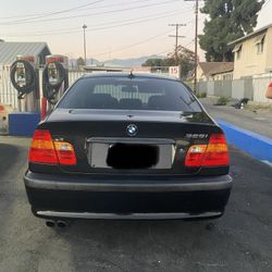 BMW 325i