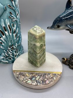 131 Gram Caribbean Pistachio Calcite Stone Obelisk Tower Specimen