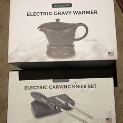 Electric Gravy Warmer And Knife Set