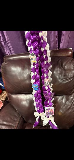 Graduation lei