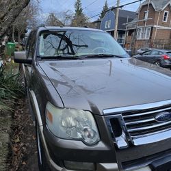 Ford Explorer 4x4 2006