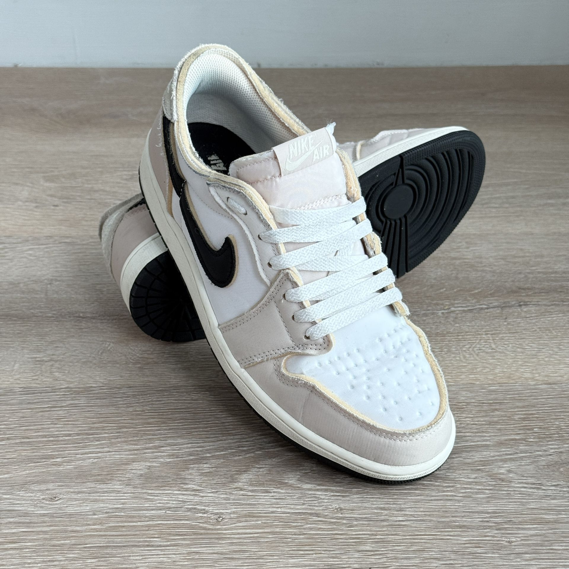 Air Jordan 1 Retro Low OG EX 'Coconut Milk'
