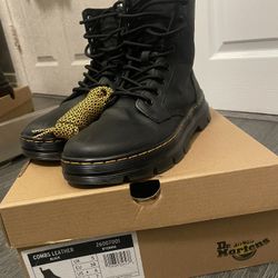 Dr. Martens Combs Leather - Women’s