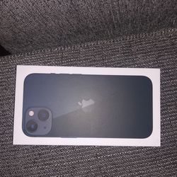 iPhone 13 128 GB 
