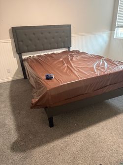Queen bed clean