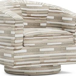 PRESIDENTS DAY SALE 🇺🇸 CHIC Montecito Swivel Chairs