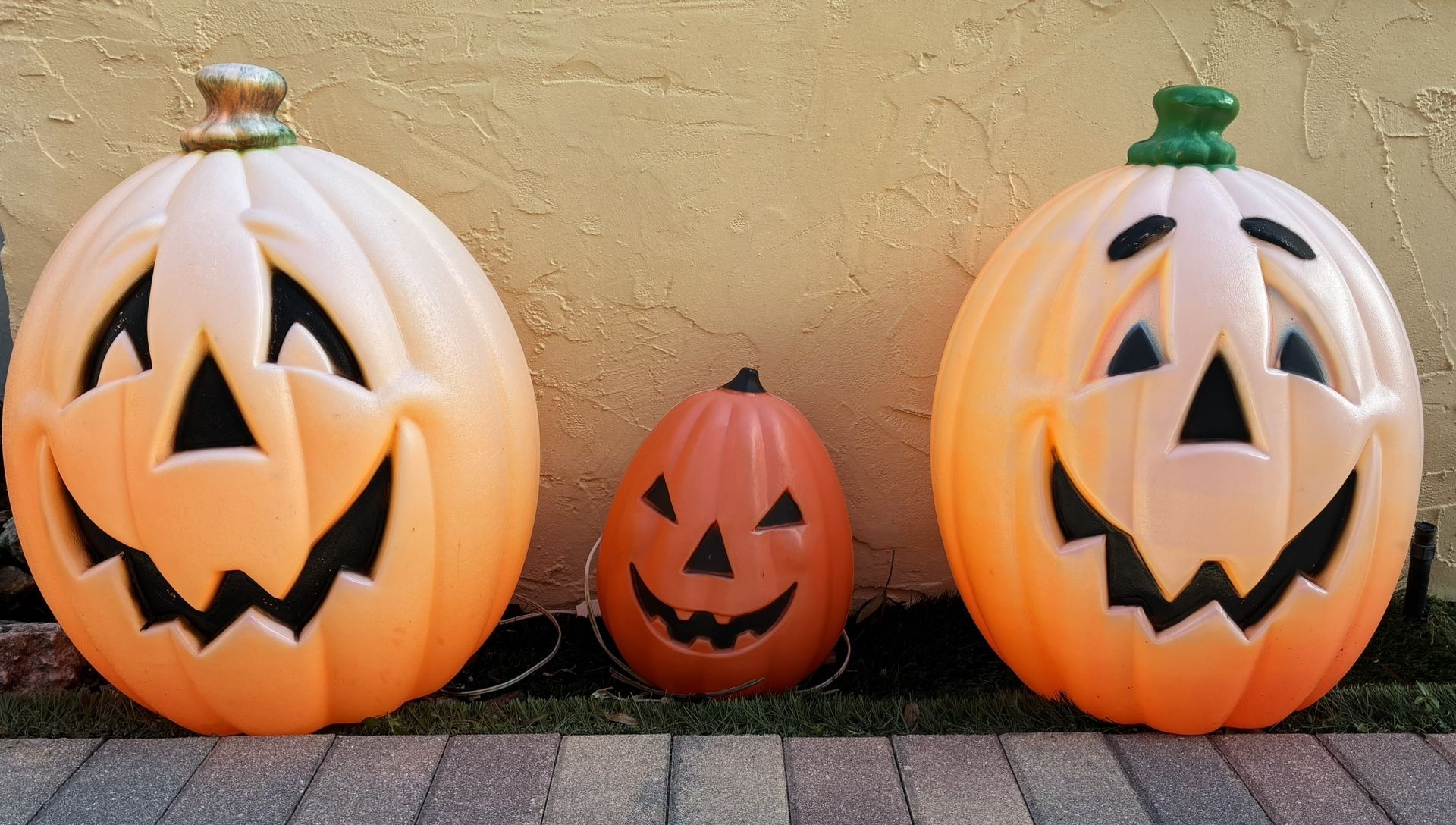 Vintage Halloween Pumpkin Blow Mold (2) 24