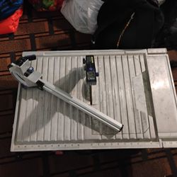 KOBALT 7" TILE SAW