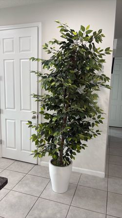 Artificial Tree