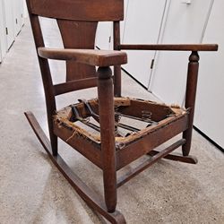 Beautiful Rocking Chair!
