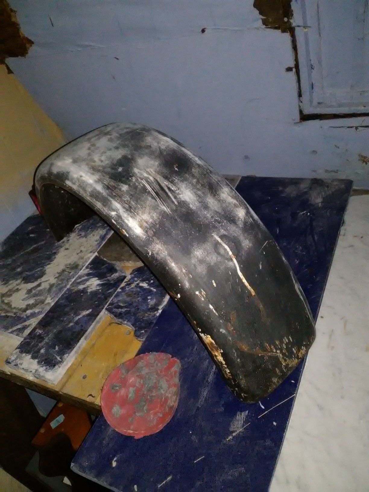 Vintage trailer fender