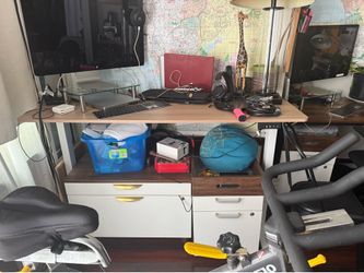 Stand up desk