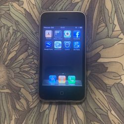 🚨 🔔 First iPhone 📱 