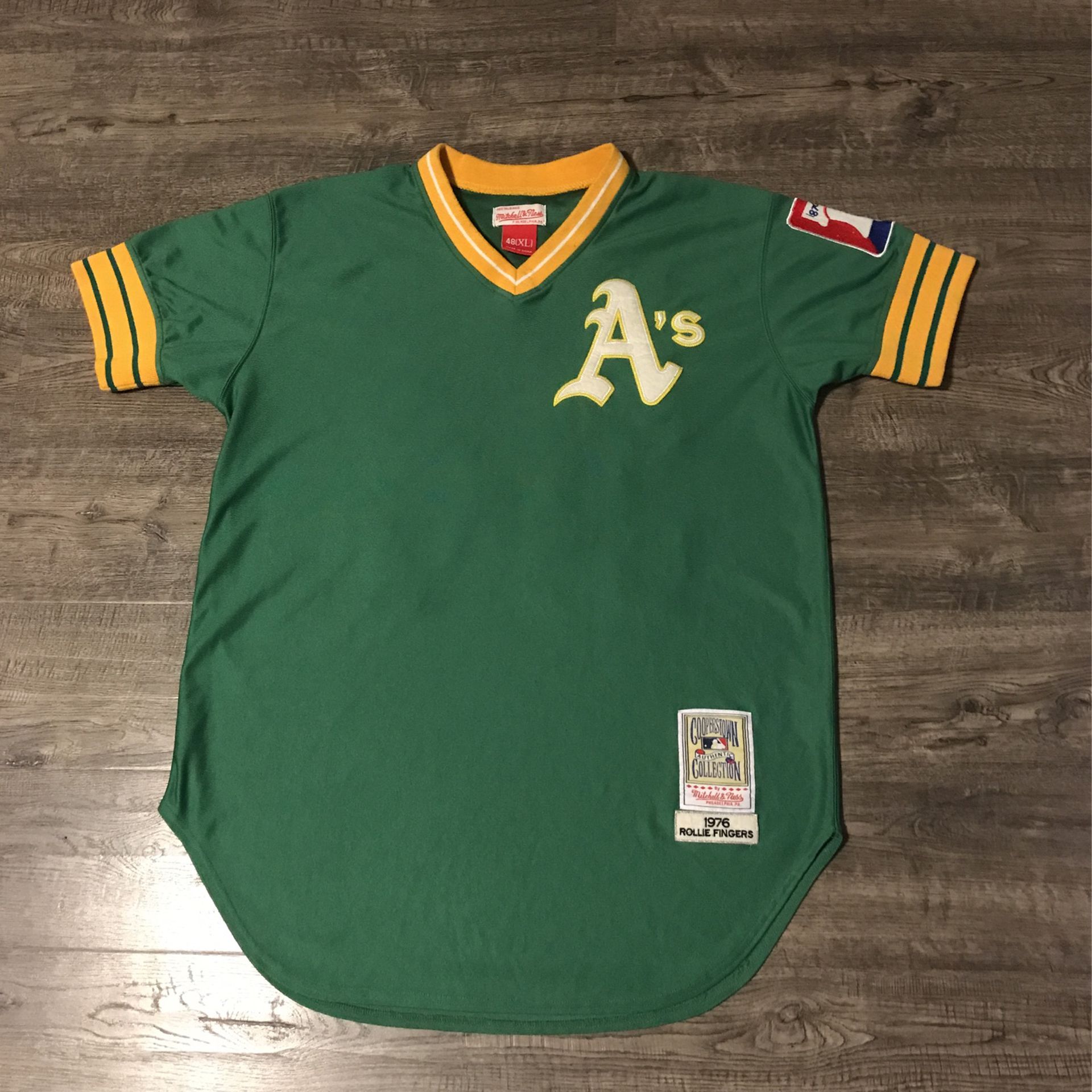 Oakland A's Throwback Jersey for Sale in Tacoma, WA - OfferUp