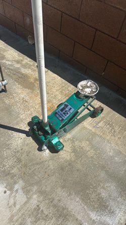 sears floor jack  1/2