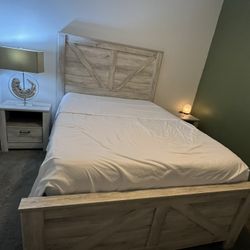 Queen Sized Ashley Furniture Bedroom Set