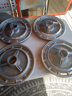 65 66 Chevy supersport Hubcaps 