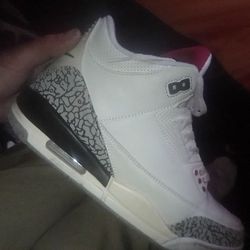Jordan Retro 3s. Near Mint.