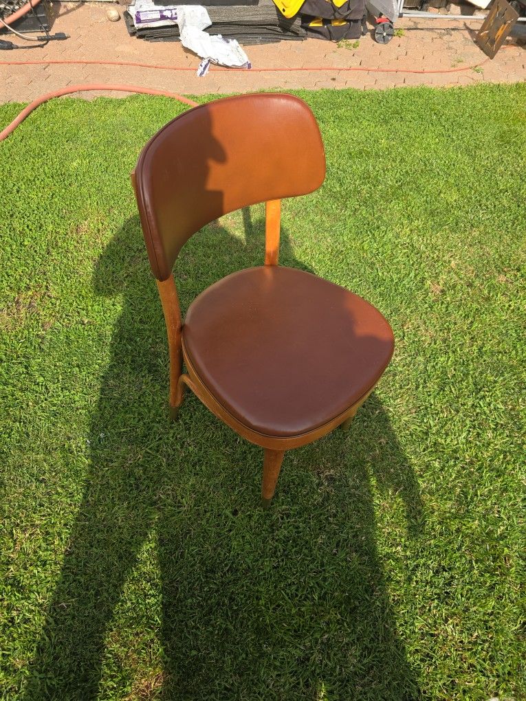 A Set Of 4 Or 8 Real Wood Antique Chairs