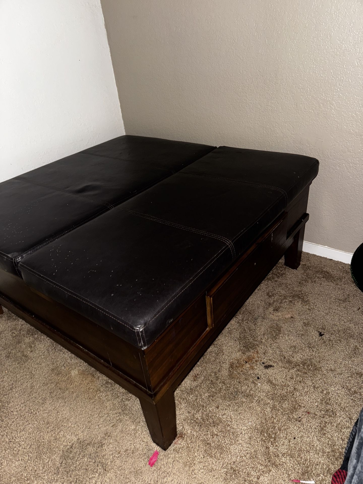 Coffee Table NEED GONE TODAY 