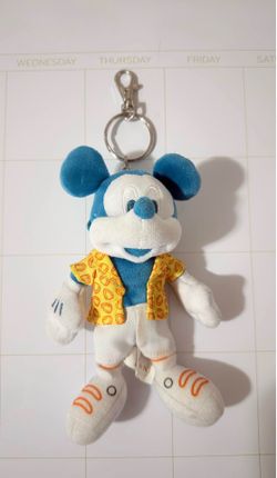 Disney Aulani Hawaii Mickey Mouse Plush Keychain Bag Tag