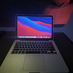 MacBook Pro Retina 13” (Mid 2014) – 2.6 GHz i5 / 8GB RAM / 128GB SSD