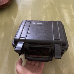 Pelican 1200, Hard Case