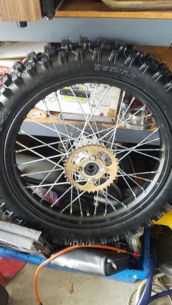 Dirt bike tire & rim 250cc