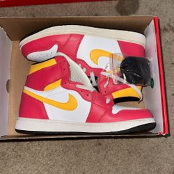W Air Jordan 1 Retro Hi OG 