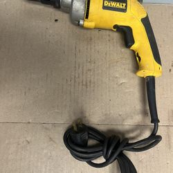Dewalt Speed Reversing Verse Clutch Screwdriver DW268