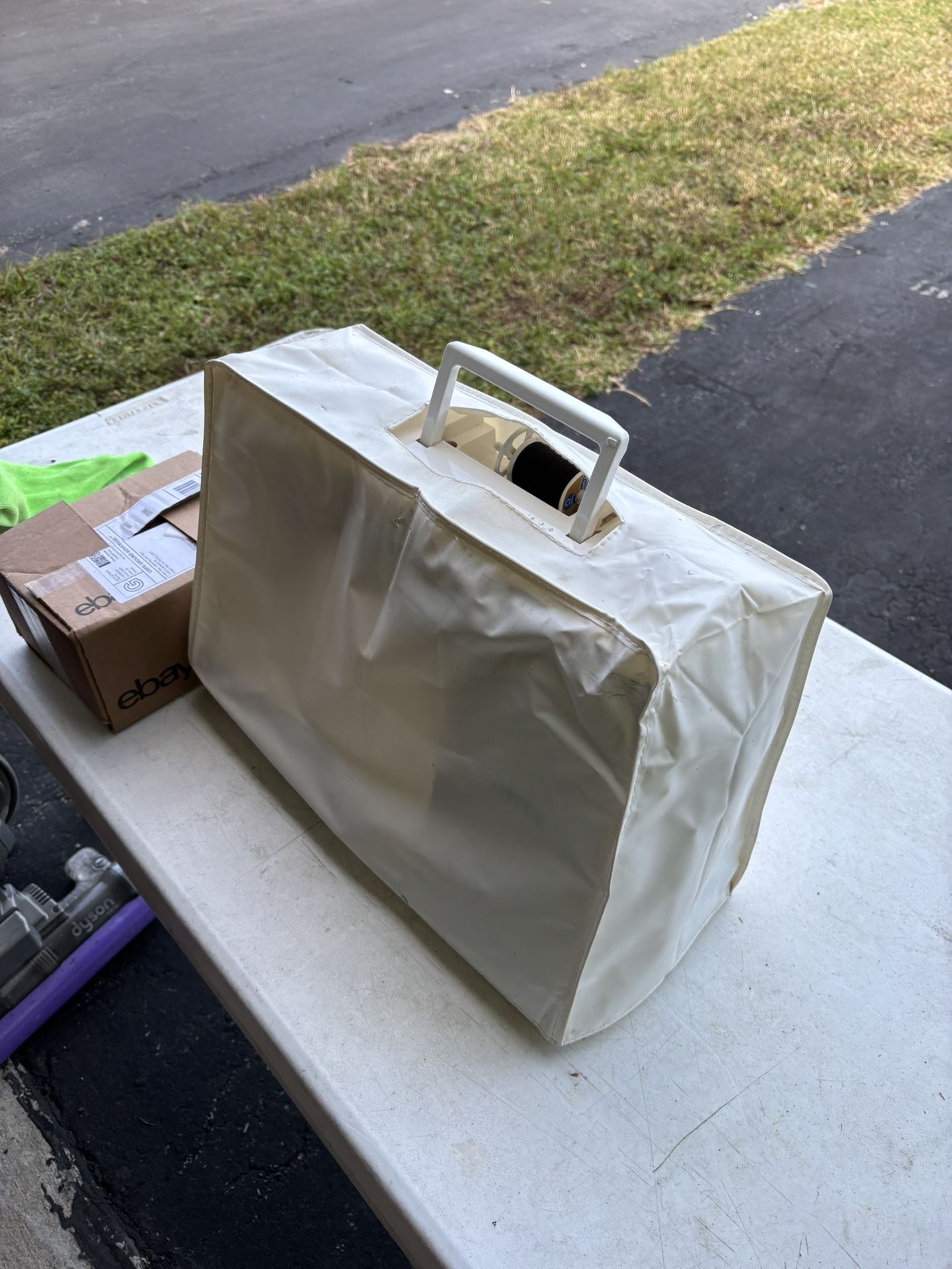 White Sewing Machine Model 2037