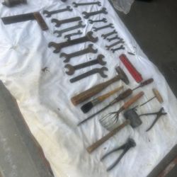 Vintage/antique Tools / Saw 