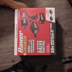 Bauer 1,000 Ft Lb Breakaway Torque Half Inch Impact Brushless Impact Wrench Kit