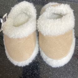Beautiful Infant Shoes 7/8M New For Sale