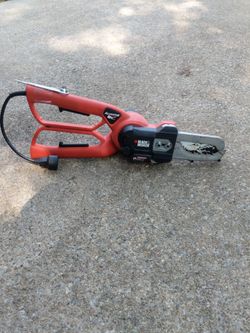 Black & Decker Alligator Lopper Chainsaw Corded