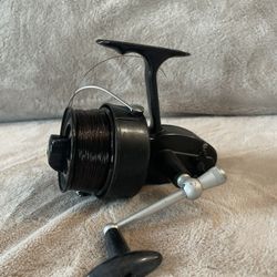 Vintage Mitchell 302 Saltwater Spinning Reel Great Condition