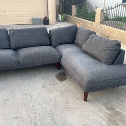 I’m Selling This Set Of Couches For 250 Or Best Offer. Very Very Nice Cap.