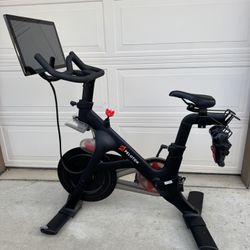 Peloton Bike 