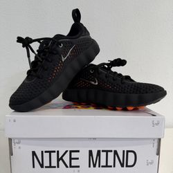 Nike Mind 002 Sz 9W
