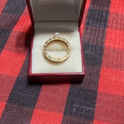18k Bulgari Ring (solid 18k) 5grams size 7.5 $375