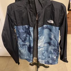 Brand New The North Face Men’s Venture 2 Waterproof Hooded Rain Jacket Size Medium 