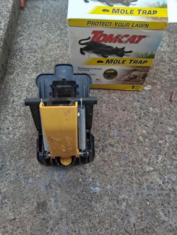 Mole trap