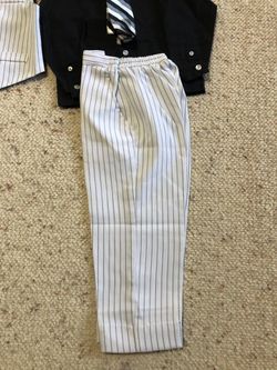 Boy’s 4pc formal Suit-3T