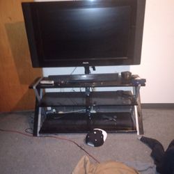 Entertainment TV Stand/TV 52"