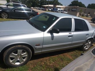2003 ford crown victoria lxi sport